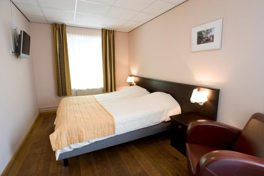 Hotel Jo Van Den Bosch 's-Hertogenbosch  Δωμάτιο φωτογραφία